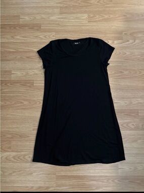 Basic Black Short Sleeve T-Shirt Dress